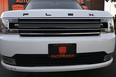 2019 Ford Flex SEL   - Photo 4 - Norwalk, CA 90650-2241