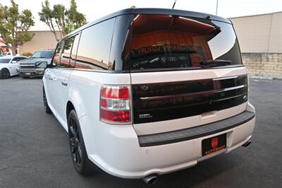 2019 Ford Flex SEL   - Photo 8 - Norwalk, CA 90650-2241