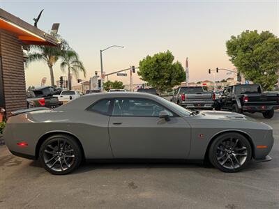 2023 Dodge Challenger R/T Scat Pack - Photo 18 - Norwalk, CA 90650-2241