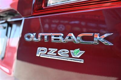 2015 Subaru Outback 2.5i Limited   - Photo 23 - Norwalk, CA 90650-2241