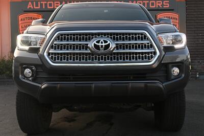 2017 Toyota Tacoma TRD Off-Road   - Photo 2 - Norwalk, CA 90650-2241