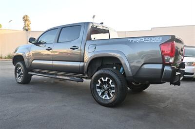 2017 Toyota Tacoma TRD Off-Road   - Photo 8 - Norwalk, CA 90650-2241