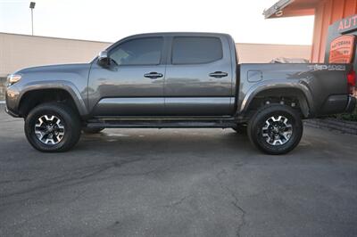 2017 Toyota Tacoma TRD Off-Road   - Photo 7 - Norwalk, CA 90650-2241