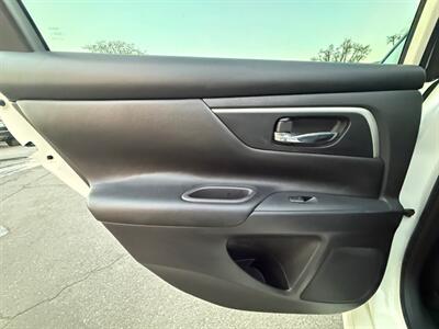 2018 Nissan Altima 2.5 SR   - Photo 25 - Norwalk, CA 90650-2241