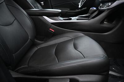 2018 Chevrolet Volt LT - Photo 64 - Norwalk, CA 90650-2241