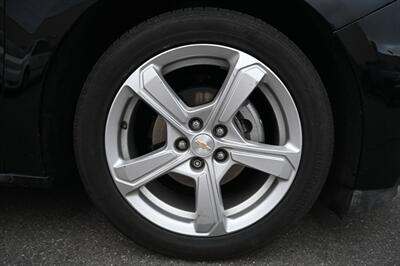 2018 Chevrolet Volt LT - Photo 15 - Norwalk, CA 90650-2241