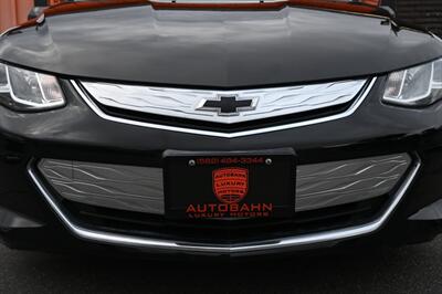 2018 Chevrolet Volt LT - Photo 4 - Norwalk, CA 90650-2241
