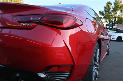 2017 INFINITI Q60 Red Sport 400   - Photo 23 - Norwalk, CA 90650-2241