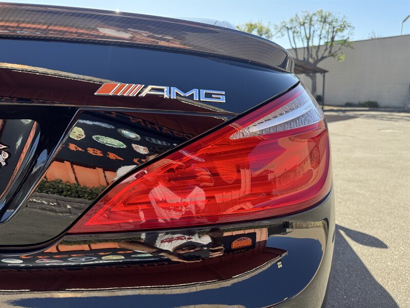 2013 Mercedes-Benz SL 63 AMG - Photo 15 - Norwalk, CA 90650-2241