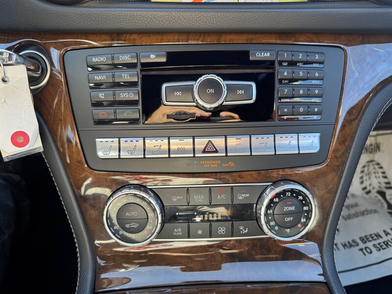 2013 Mercedes-Benz SL 63 AMG - Photo 46 - Norwalk, CA 90650-2241