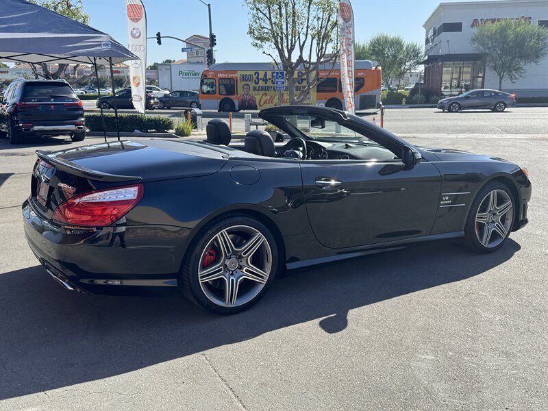 2013 Mercedes-Benz SL 63 AMG - Photo 26 - Norwalk, CA 90650-2241