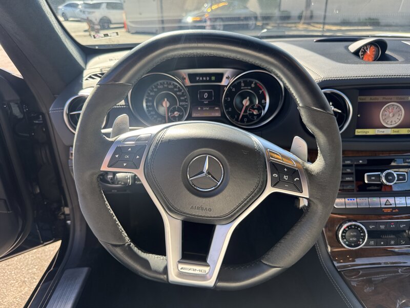 2013 Mercedes-Benz SL 63 AMG - Photo 36 - Norwalk, CA 90650-2241