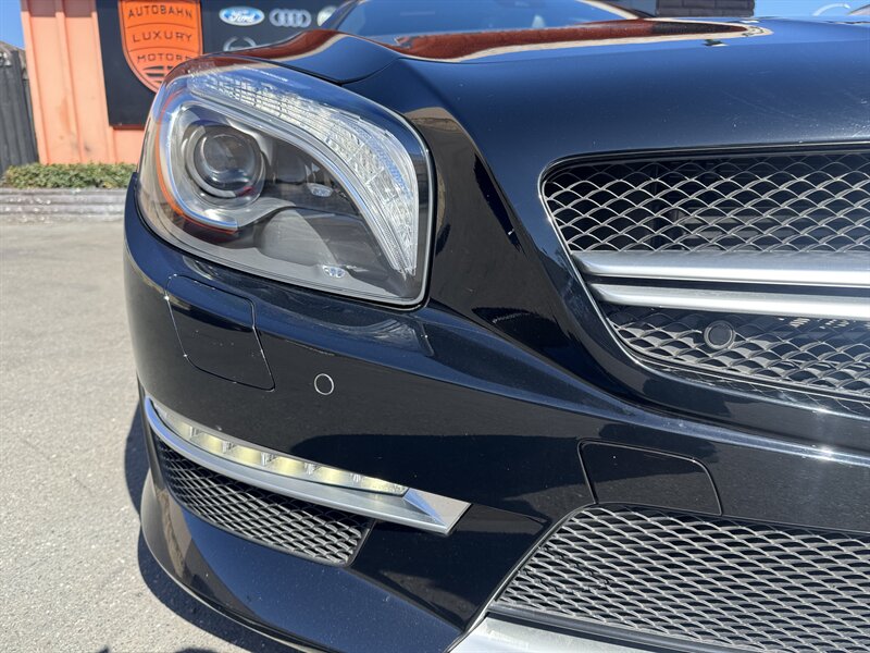 2013 Mercedes-Benz SL 63 AMG - Photo 3 - Norwalk, CA 90650-2241