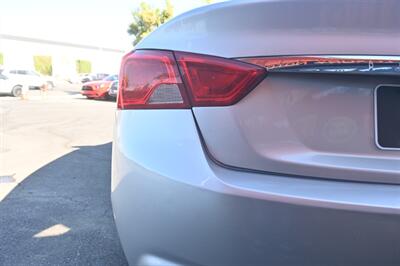 2019 Chevrolet Impala LT   - Photo 9 - Norwalk, CA 90650-2241