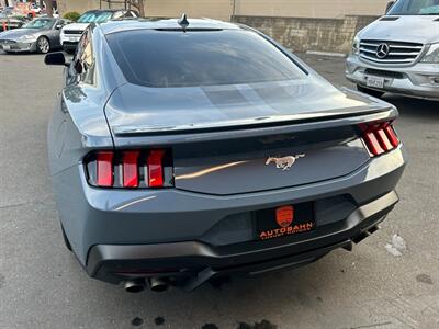 2024 Ford Mustang EcoBoost Premium   - Photo 10 - Norwalk, CA 90650-2241