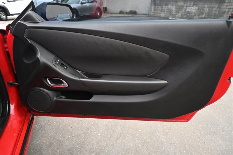2014 Chevrolet Camaro photo 31