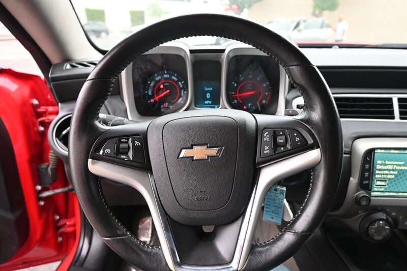 2014 Chevrolet Camaro photo 23