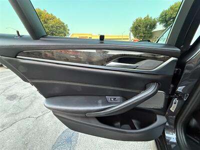 2018 BMW 5 Series 540i - Photo 26 - Norwalk, CA 90650-2241