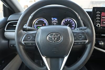 2021 Toyota Camry Hybrid LE   - Photo 25 - Norwalk, CA 90650-2241