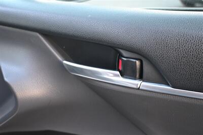 2021 Toyota Camry Hybrid LE   - Photo 52 - Norwalk, CA 90650-2241