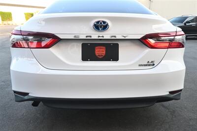 2021 Toyota Camry Hybrid LE   - Photo 10 - Norwalk, CA 90650-2241