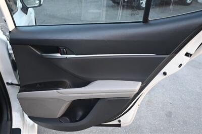 2021 Toyota Camry Hybrid LE   - Photo 44 - Norwalk, CA 90650-2241