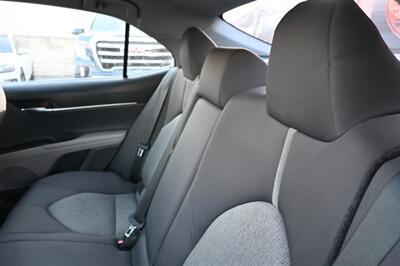 2021 Toyota Camry Hybrid LE   - Photo 39 - Norwalk, CA 90650-2241