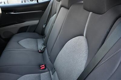 2021 Toyota Camry Hybrid LE   - Photo 40 - Norwalk, CA 90650-2241