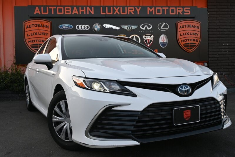 2021 Toyota Camry Hybrid LE - Photo 1 - Norwalk, CA 90650-2241