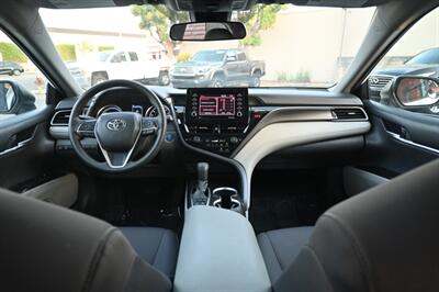 2021 Toyota Camry Hybrid LE   - Photo 42 - Norwalk, CA 90650-2241