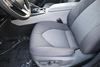 2021 Toyota Camry Hybrid LE   - Photo 23 - Norwalk, CA 90650-2241