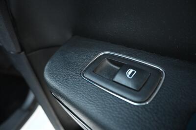 2014 Chrysler 300 S   - Photo 50 - Norwalk, CA 90650-2241