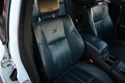 2014 Chrysler 300 S   - Photo 59 - Norwalk, CA 90650-2241