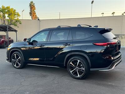 2021 Toyota Highlander XSE   - Photo 12 - Norwalk, CA 90650-2241
