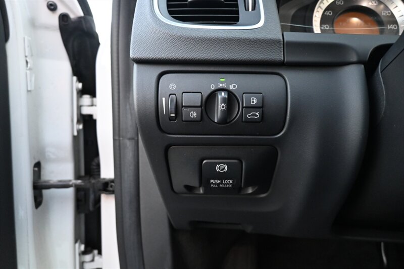 2012 Volvo S60 T5 photo 31