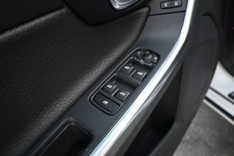 2012 Volvo S60 T5 photo 20