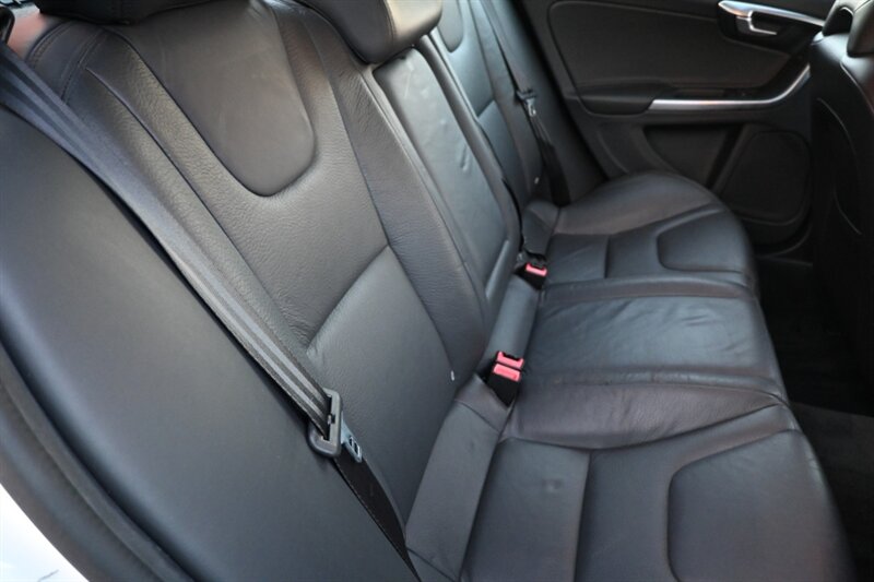 2012 Volvo S60 T5 photo 52