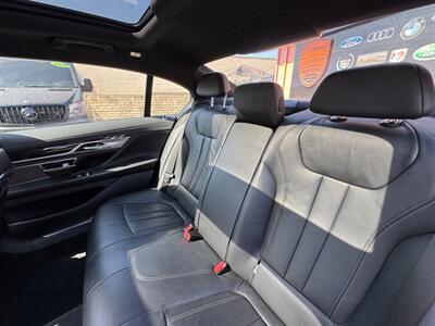 2019 BMW 7 Series 740i   - Photo 30 - Norwalk, CA 90650-2241