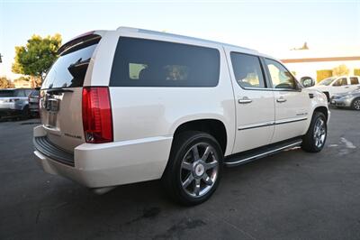 2013 Cadillac Escalade ESV Luxury   - Photo 12 - Norwalk, CA 90650-2241