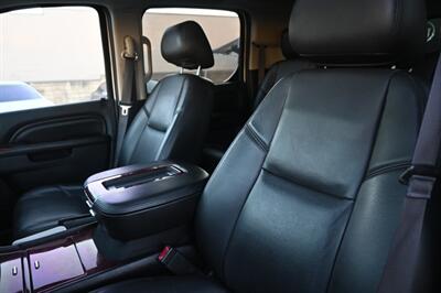 2013 Cadillac Escalade ESV Luxury   - Photo 23 - Norwalk, CA 90650-2241