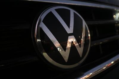 2023 Volkswagen Tiguan SE R-Line Black 4Motion - Photo 62 - Norwalk, CA 90650-2241