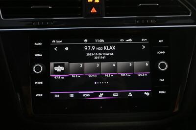 2023 Volkswagen Tiguan SE R-Line Black 4Motion - Photo 32 - Norwalk, CA 90650-2241