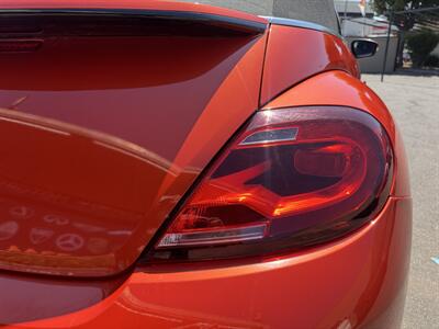 2018 Volkswagen Beetle Convertible 2.0T S   - Photo 14 - Norwalk, CA 90650-2241
