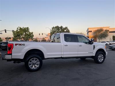 2018 Ford F-350 Super Duty Platinum   - Photo 17 - Norwalk, CA 90650-2241