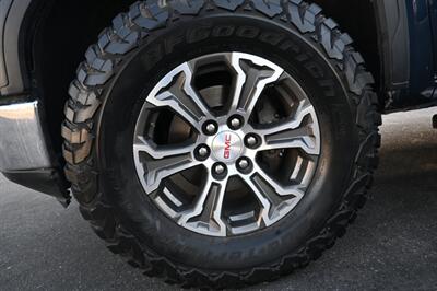 2020 GMC Sierra 1500 SLE   - Photo 16 - Norwalk, CA 90650-2241