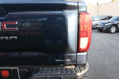 2020 GMC Sierra 1500 SLE   - Photo 11 - Norwalk, CA 90650-2241