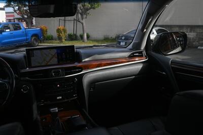 2016 Lexus LX 570   - Photo 37 - Norwalk, CA 90650-2241