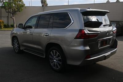 2016 Lexus LX 570   - Photo 14 - Norwalk, CA 90650-2241