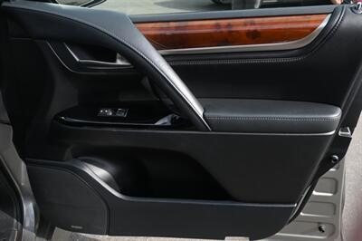2016 Lexus LX 570   - Photo 49 - Norwalk, CA 90650-2241