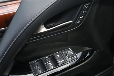 2016 Lexus LX 570   - Photo 23 - Norwalk, CA 90650-2241